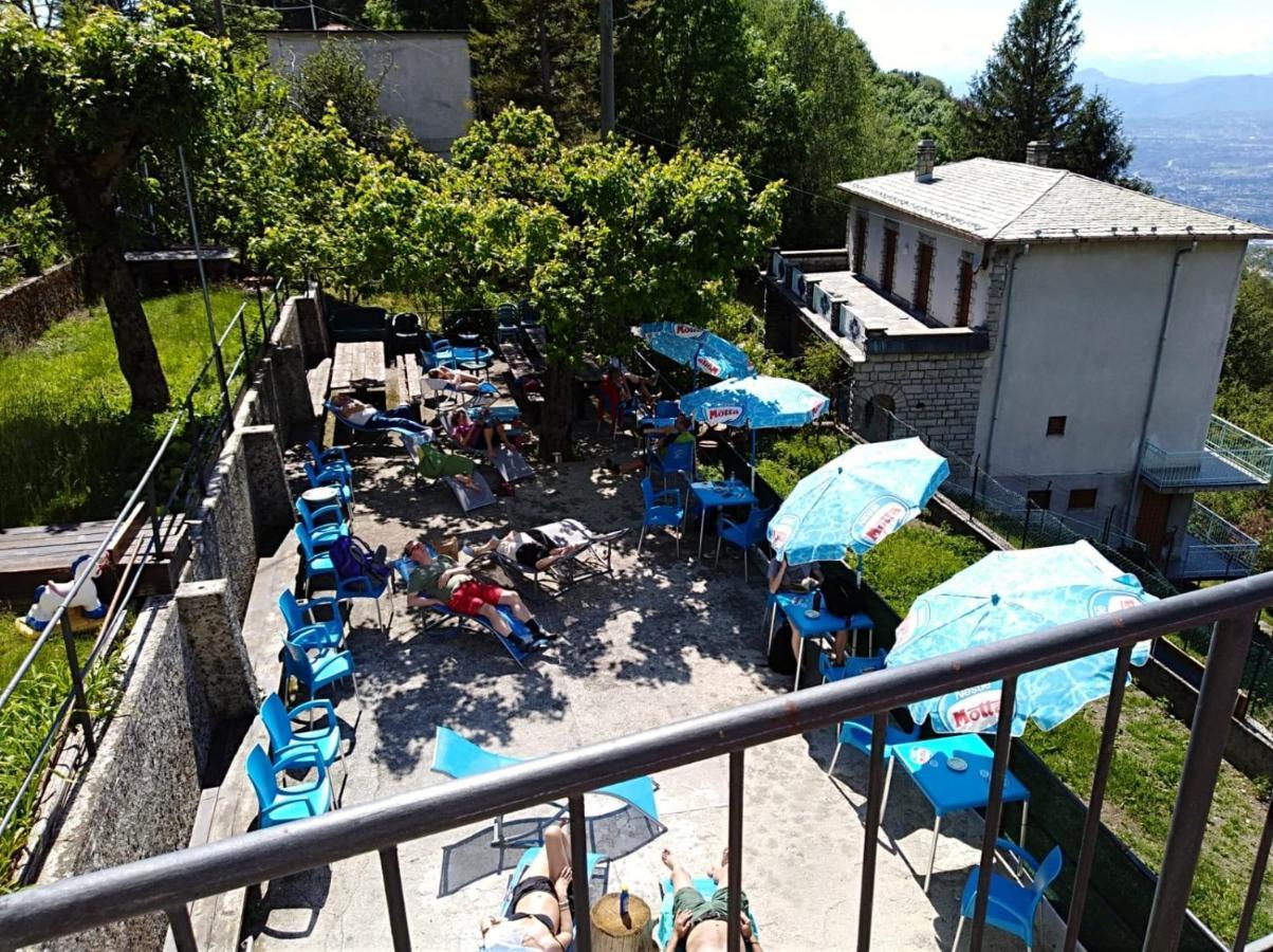 Capanna C.A.O. Hotel Brunate Exterior photo